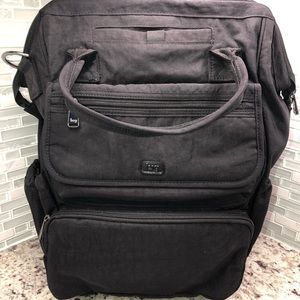 Lug Via 3-in-1 Preowned in Black Missing Strap